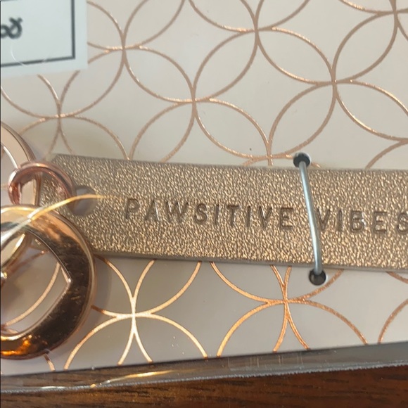 🎉HP 9-17-21🎉 Rose gold keychain & pet tag. - Picture 2 of 4